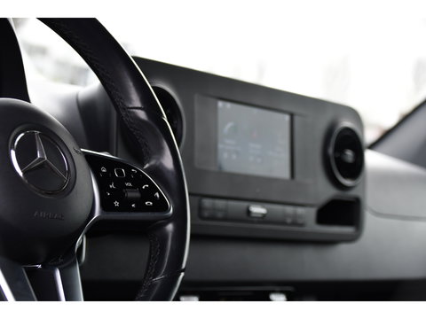 Mercedes-Benz Sprinter 516 2.2 CDI L2H1 DC PB Edition N1! Camera, Cruise, Carplay, 3500kg Trekhaak, Stoelverwarming, 164pk, geveerde stoel, Uniek!