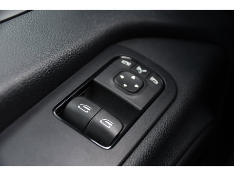 Mercedes-Benz Sprinter 516 2.2 CDI L2H1 DC PB Edition N1! Camera, Cruise, Carplay, 3500kg Trekhaak, Stoelverwarming, 164pk, geveerde stoel, Uniek!