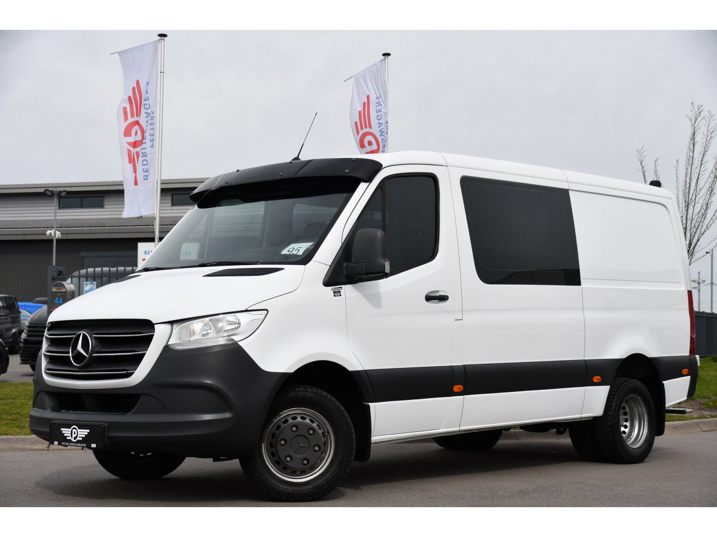 Mercedes-Benz Sprinter 516 2.2 CDI L2H1 DC PB Edition N1! Camera, Cruise, Carplay, 3500kg Trekhaak, Stoelverwarming, 164pk, geveerde stoel, Uniek!