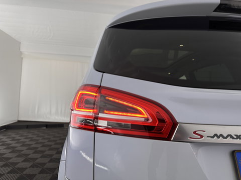 Ford S-Max 2.0 EcoBoost S Edition Aut. *PANO | LEATHER-MICROFIBRE | XENON | SPORTSEATS | NAVI-FULLMAP | PRIVACY-GLASS | ECC | PDC | CRUISE | 18''ALU | TOWBAR*