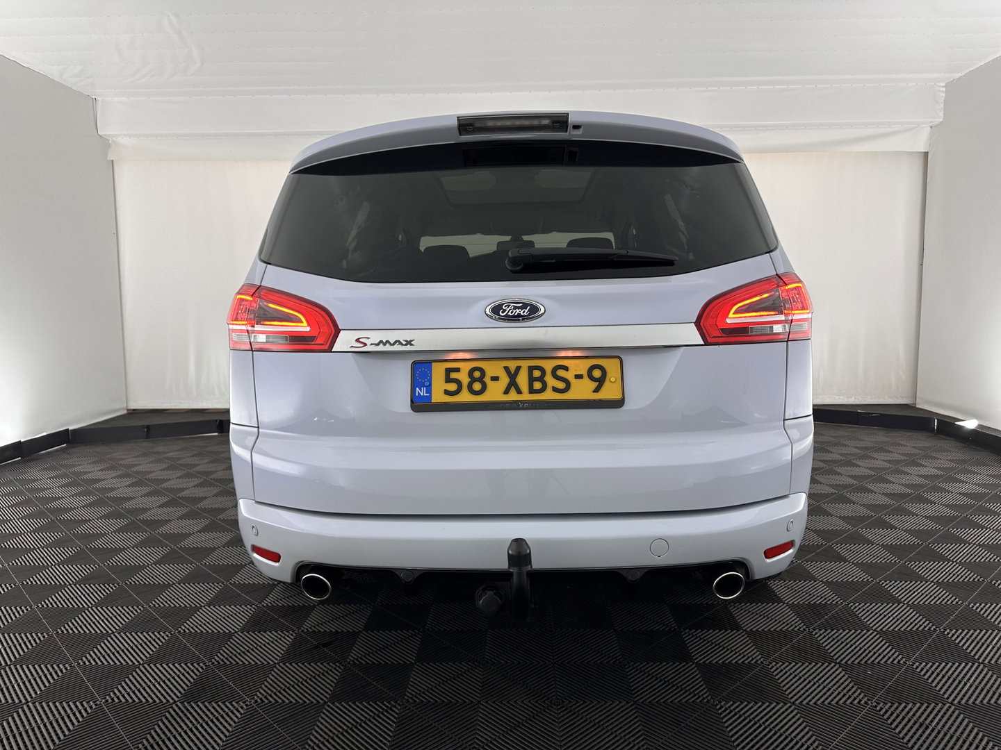 Ford S-Max 2.0 EcoBoost S Edition Aut. *PANO | LEATHER-MICROFIBRE | XENON | SPORTSEATS | NAVI-FULLMAP | PRIVACY-GLASS | ECC | PDC | CRUISE | 18''ALU | TOWBAR*