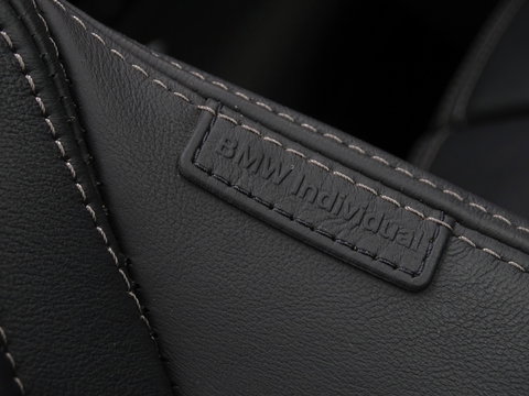 BMW X5 50e 490PK X-Drive M- Individual / Frozen Grey / Carbon