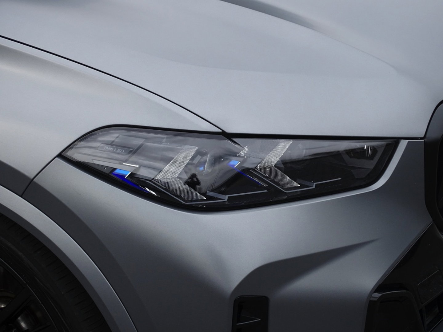 BMW X5 50e 490PK X-Drive M- Individual / Frozen Grey / Carbon