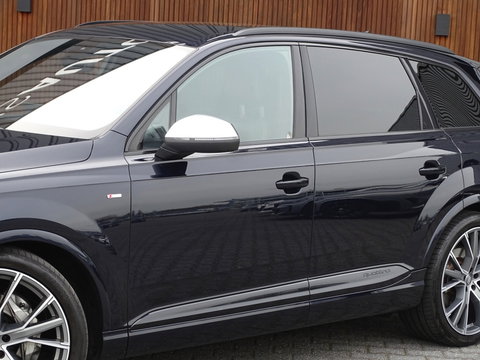 Audi Q7 3.0 TFSI V6T 334PK Quattro / S-Line / Nachtzicht / 360° / 7 Pers