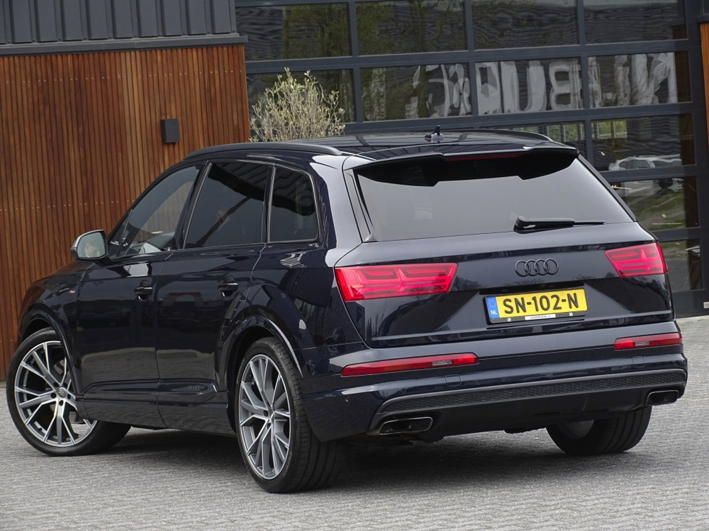 Audi Q7 3.0 TFSI V6T 334PK Quattro / S-Line / Nachtzicht / 360° / 7 Pers