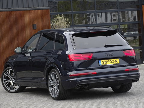 Audi Q7 3.0 TFSI V6T 334PK Quattro / S-Line / Nachtzicht / 360° / 7 Pers