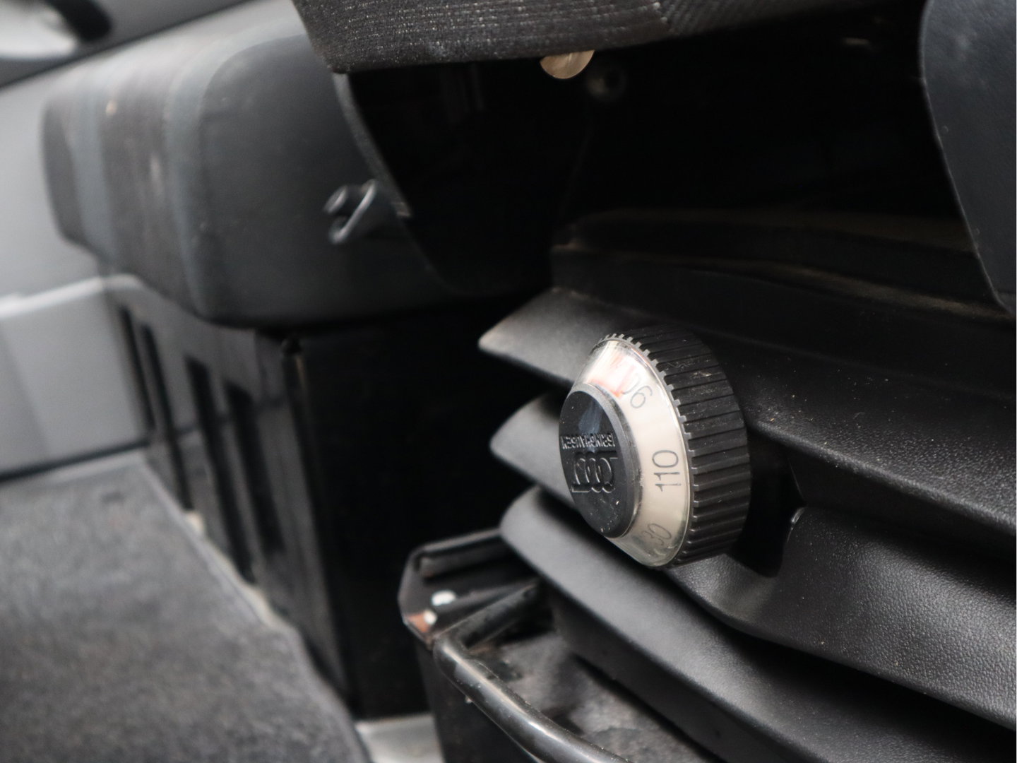 Mercedes-Benz Sprinter 216 CDI L2H1 - Trekhaak - Airco - 3 Zits