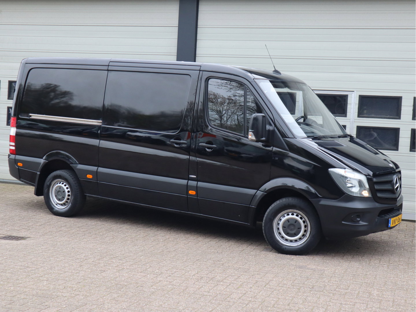 Mercedes-Benz Sprinter 216 CDI L2H1 - Trekhaak - Airco - 3 Zits