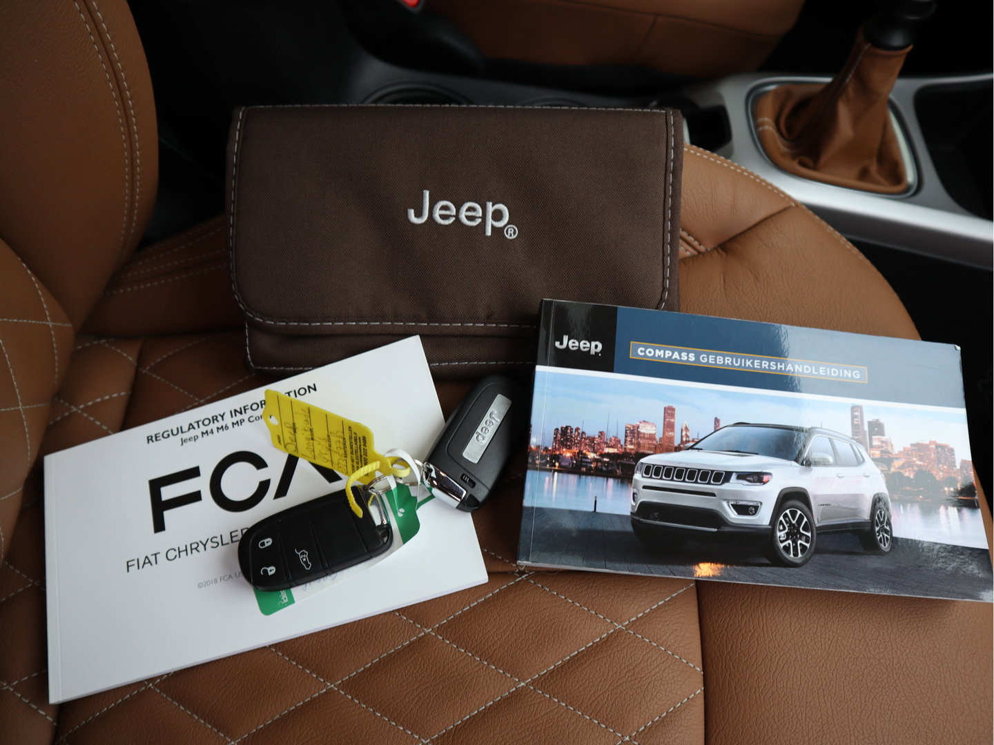 Jeep Compass 1.4 MultiAir 141pk Trailhawk - Grijs kenteken - Pano - Cruise