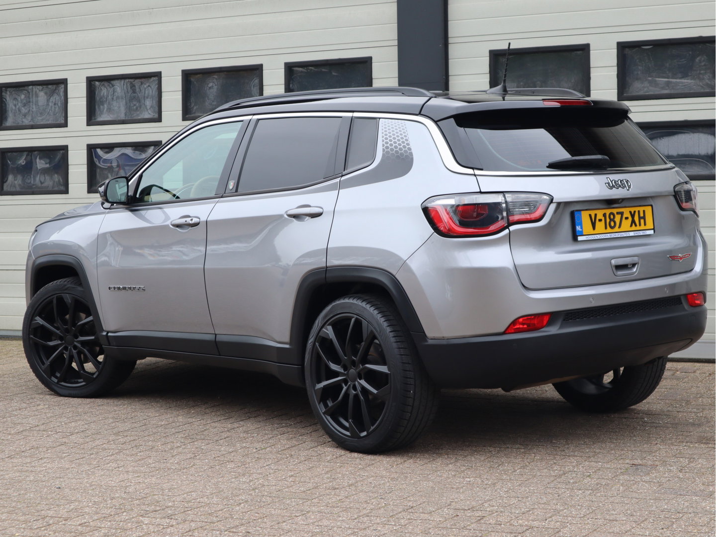 Jeep Compass 1.4 MultiAir 141pk Trailhawk - Grijs kenteken - Pano - Cruise