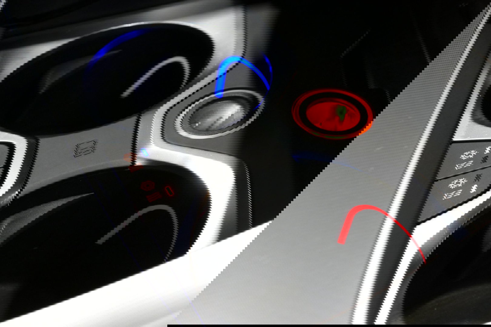 BMW X5 xDrive45e M Sport / Maxton Design Bodykit V.2 / Panoramadak / Achterasbesturing / BMW Laser Light / Elektr. verstelbare voorstoelen + memory / Stoelkoeling + -verwarming / Soft Close / Ambienteverlichting / HUD / Rondomzichtcamera / Apple Carplay - Androi