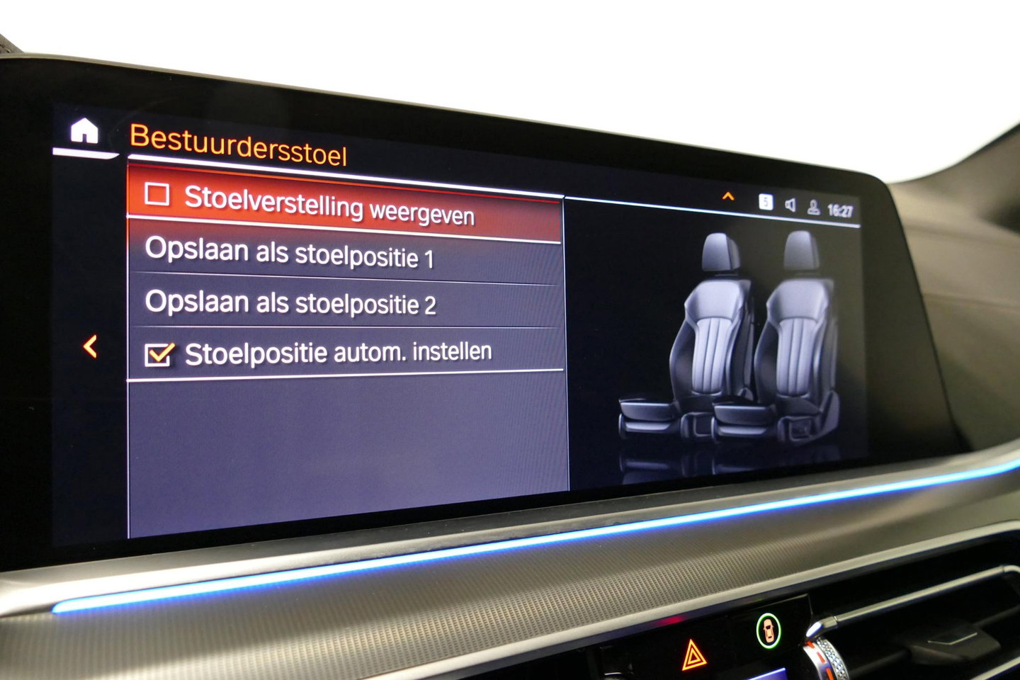 BMW X5 xDrive45e M Sport / Maxton Design Bodykit V.2 / Panoramadak / Achterasbesturing / BMW Laser Light / Elektr. verstelbare voorstoelen + memory / Stoelkoeling + -verwarming / Soft Close / Ambienteverlichting / HUD / Rondomzichtcamera / Apple Carplay - Androi