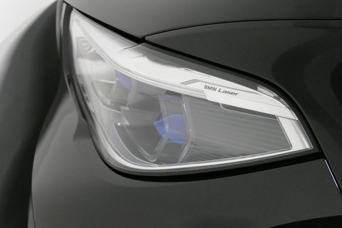 BMW X5 xDrive45e M Sport / Maxton Design Bodykit V.2 / Panoramadak / Achterasbesturing / BMW Laser Light / Elektr. verstelbare voorstoelen + memory / Stoelkoeling + -verwarming / Soft Close / Ambienteverlichting / HUD / Rondomzichtcamera / Apple Carplay - Androi