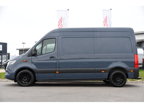 Mercedes-Benz Sprinter 315 1.9 CDI L2H2 FWD AMG Edition Adaptieve Cruise, Camera, Carplay, 150pk, LED, Dodehoek, Sensoren, Multimedia, Uniek!