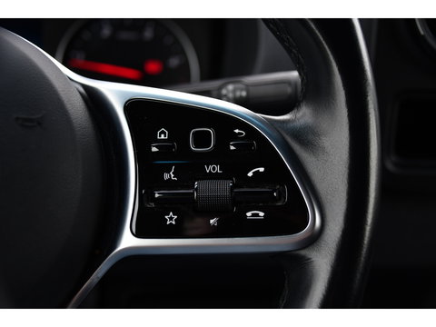 Mercedes-Benz Sprinter 315 1.9 CDI L2H2 FWD AMG Edition Adaptieve Cruise, Camera, Carplay, 150pk, LED, Dodehoek, Sensoren, Multimedia, Uniek!