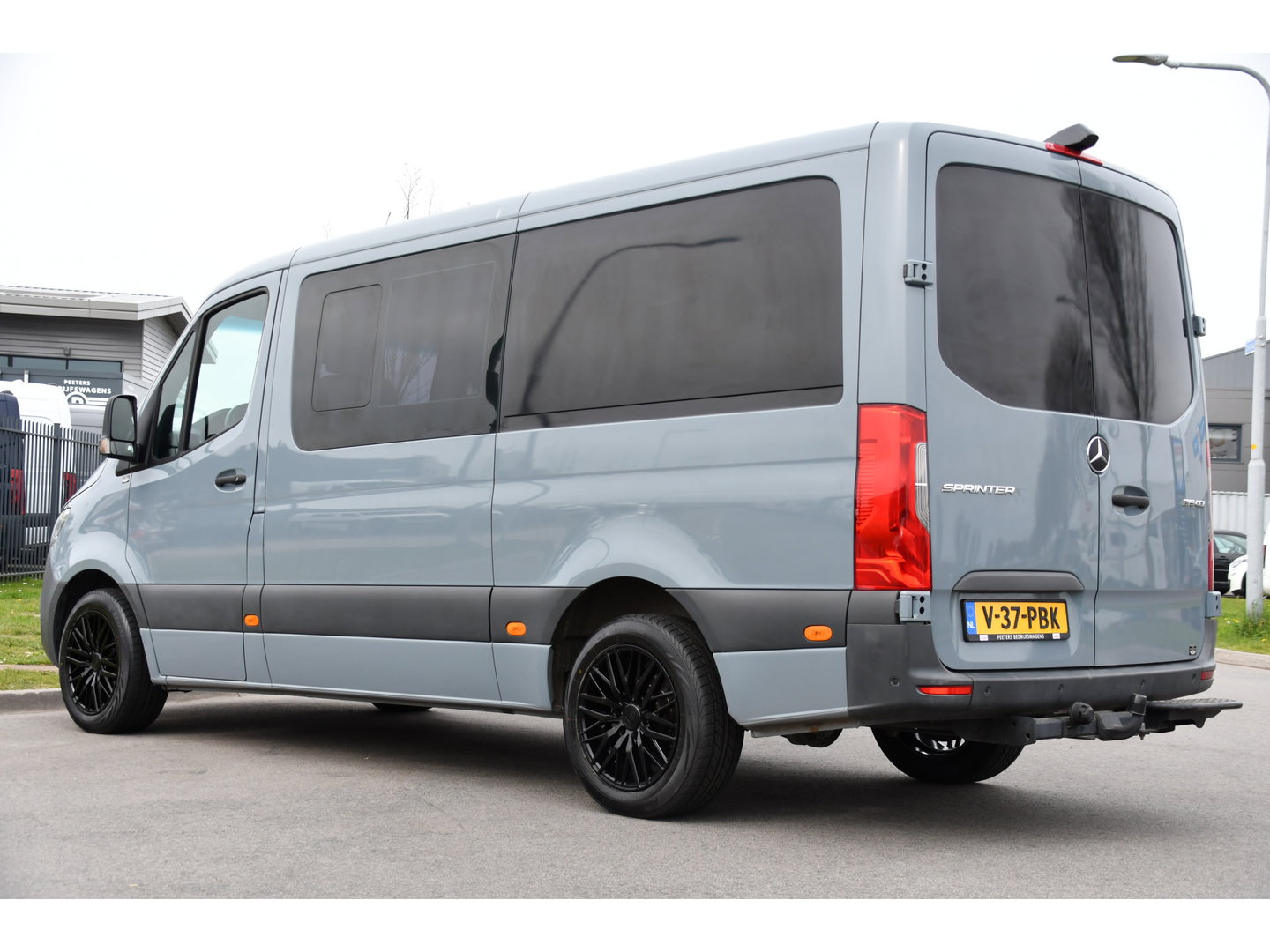 Mercedes-Benz Sprinter 319 V6 3.0 CDI L2H1 DC PB Edition