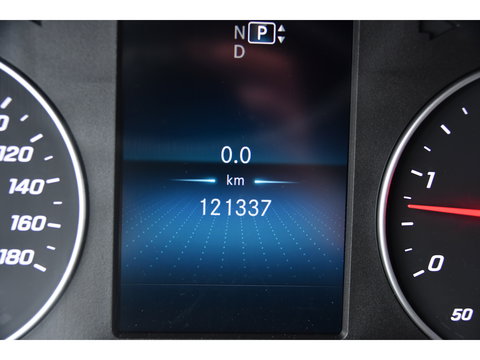 Mercedes-Benz Sprinter 319 V6 3.0 CDI L2H1 DC PB Edition