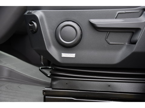 Volkswagen Crafter 35 2.0 TDI L3H3 Highline PB Edition Adaptieve Cruise, Camera, Carplay, LED, Clima, Stoelverwarming, 177pk, Automaat, Leder, Uniek!