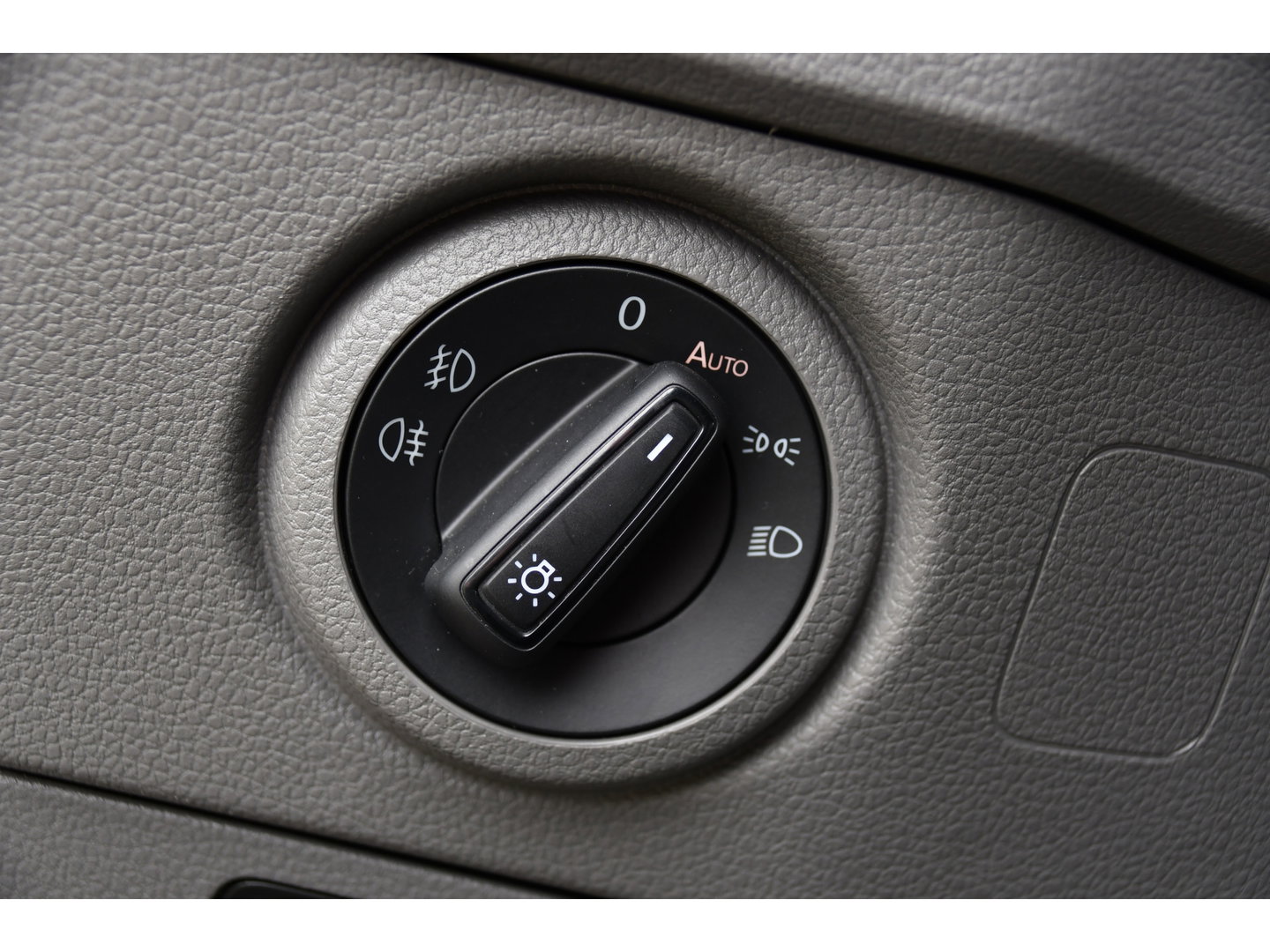 Volkswagen Crafter 35 2.0 TDI L3H3 Highline PB Edition Adaptieve Cruise, Camera, Carplay, LED, Clima, Stoelverwarming, 177pk, Automaat, Leder, Uniek!