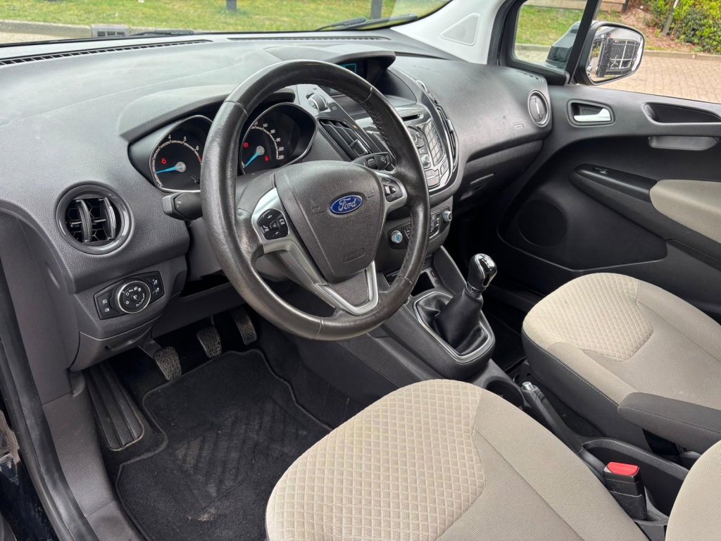 Ford Tourneo Courier
