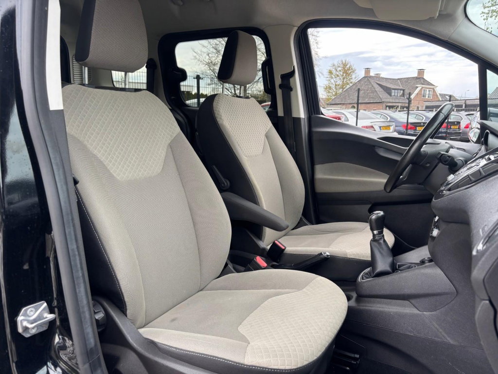 Ford Tourneo Courier