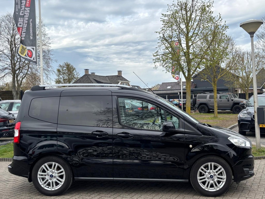 Ford Tourneo Courier