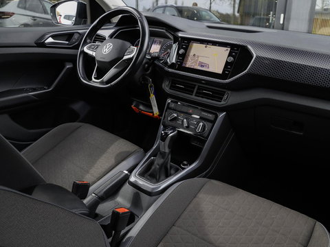 Volkswagen T-Cross 1.0 TSI Style DSG 110PK | Trekhaak | Navigatie