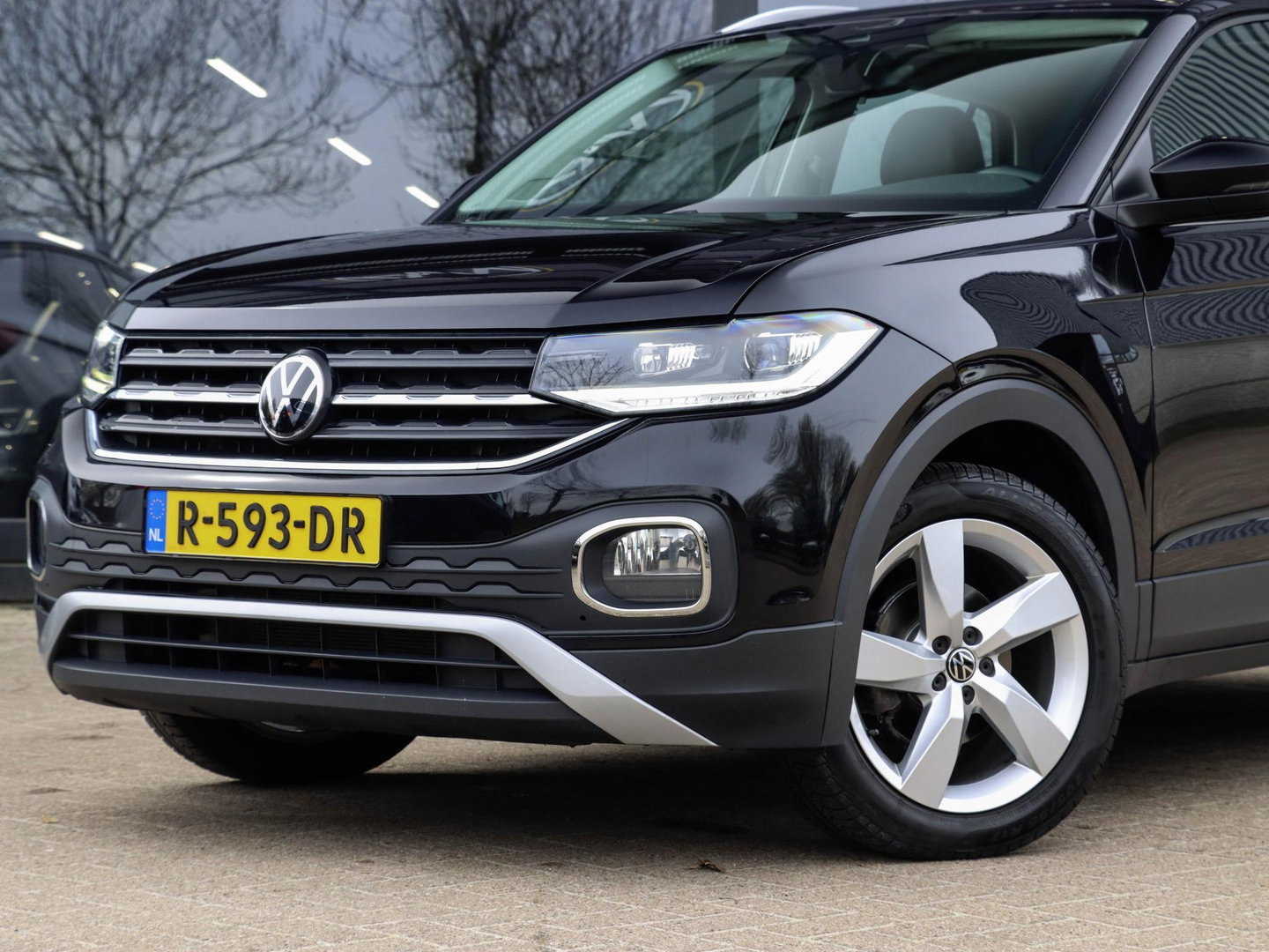 Volkswagen T-Cross 1.0 TSI Style DSG 110PK | Trekhaak | Navigatie