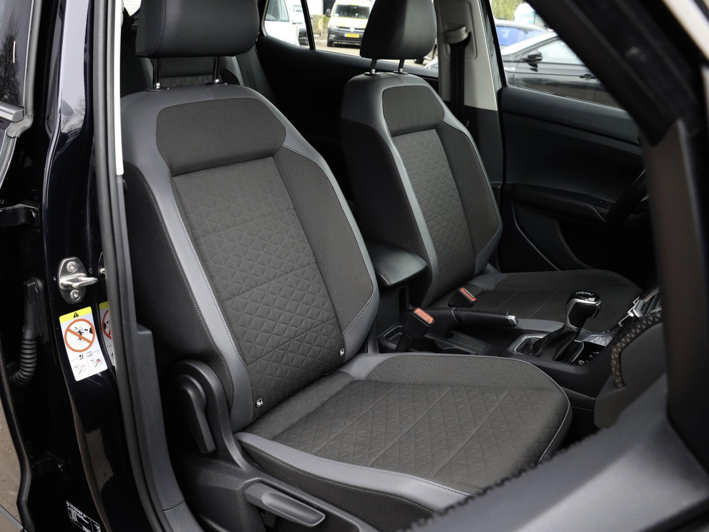 Volkswagen T-Cross 1.0 TSI Style DSG 110PK | Trekhaak | Navigatie