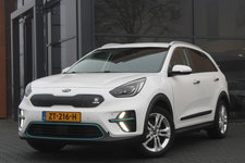 Kia e-Niro - ExecutiveLine 64 kWh | Trekhaak | Leder | Camera | ACC