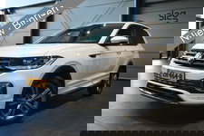 Volkswagen T-Cross - 1.0 TSI R-LINE airco navi cruise pdc trekhaak 17 inch !!