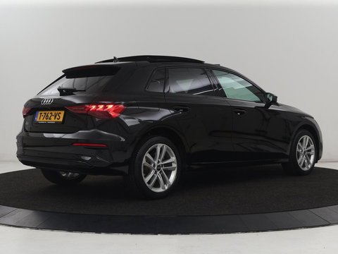 Audi A3 30 TFSI Advanced edition | Panoramadak | Stoelverwarming | Camera | Carplay | Sportstoelen | Navigatie | Full LED | Virtual Cockpit | Getint glas | Climate control | Parkeerhulp | Cruise control