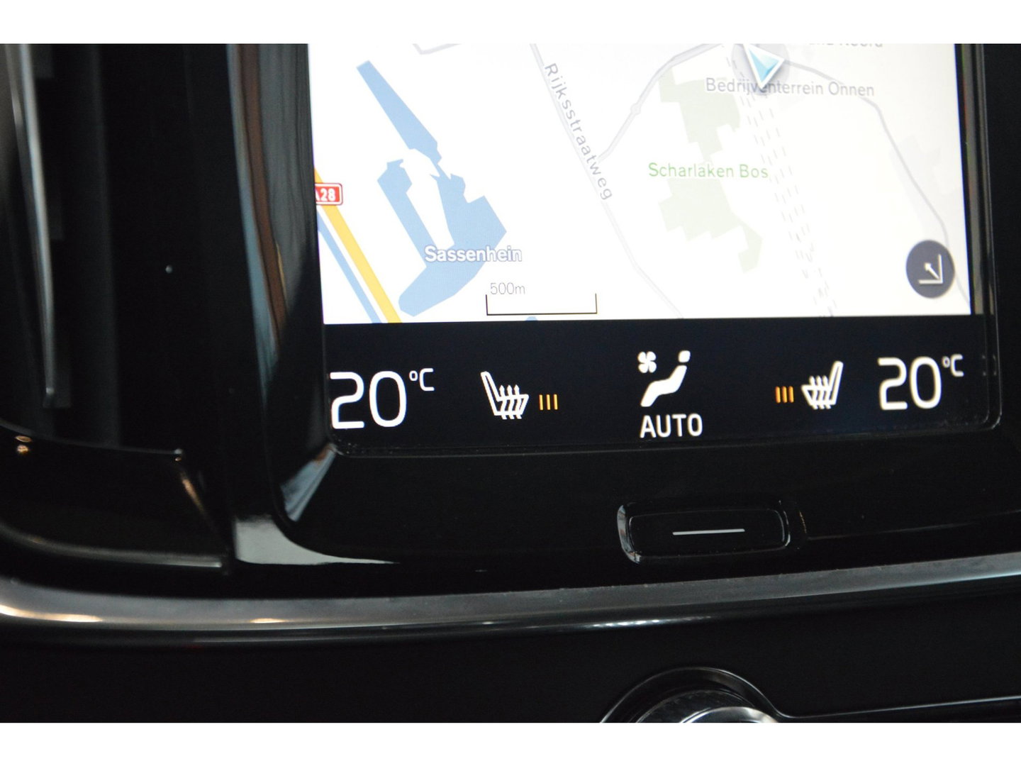 Volvo V90 Cross Country T5 AWD | Panoramadak | Trekhaak 2400KG | Stoelverwarming | Leer | Apple CarPlay | BLIS |