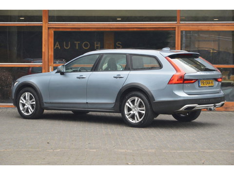 Volvo V90 Cross Country T5 AWD | Panoramadak | Trekhaak 2400KG | Stoelverwarming | Leer | Apple CarPlay | BLIS |