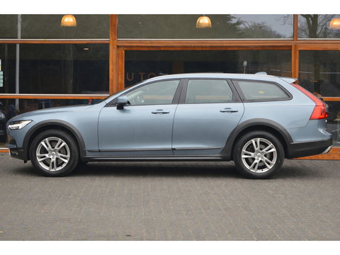 Volvo V90 Cross Country T5 AWD | Panoramadak | Trekhaak 2400KG | Stoelverwarming | Leer | Apple CarPlay | BLIS |
