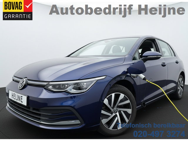 Volkswagen Golf - 1.4 eHybrid 204PK DSG STYLE CAMERA/CARPLAY/STUURVERW.