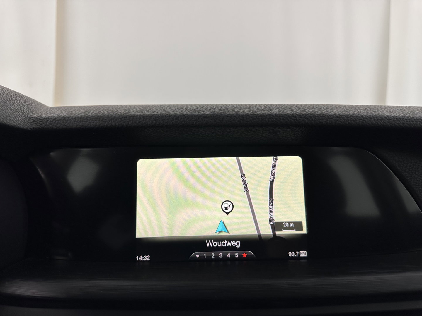 Alfa Romeo Stelvio 2.2d Super Aut. *LEATHER-FABRIC | BI-XENON | DAB+ | NAVI-FULLMAP | COMFORT-SEATS | ECC | CRUISE | PDC | 18"ALU*