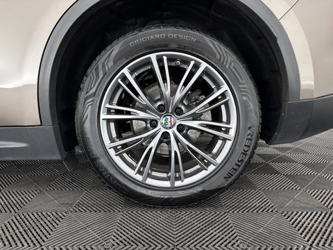 Alfa Romeo Stelvio 2.2d Super Aut. *LEATHER-FABRIC | BI-XENON | DAB+ | NAVI-FULLMAP | COMFORT-SEATS | ECC | CRUISE | PDC | 18"ALU*