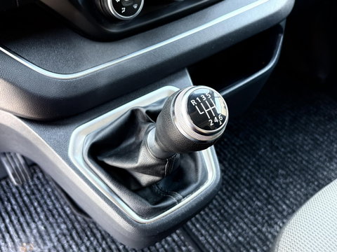 Renault Trafic Blue dCi | PERSONENBUS | INCL BTW BPM | CARPLAY | LED | CRUISE | STUURWIELBEDIENING