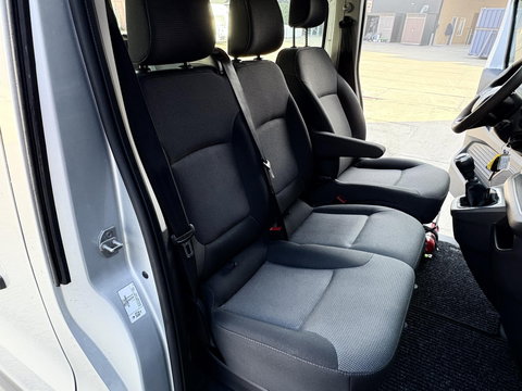 Renault Trafic Blue dCi | PERSONENBUS | INCL BTW BPM | CARPLAY | LED | CRUISE | STUURWIELBEDIENING