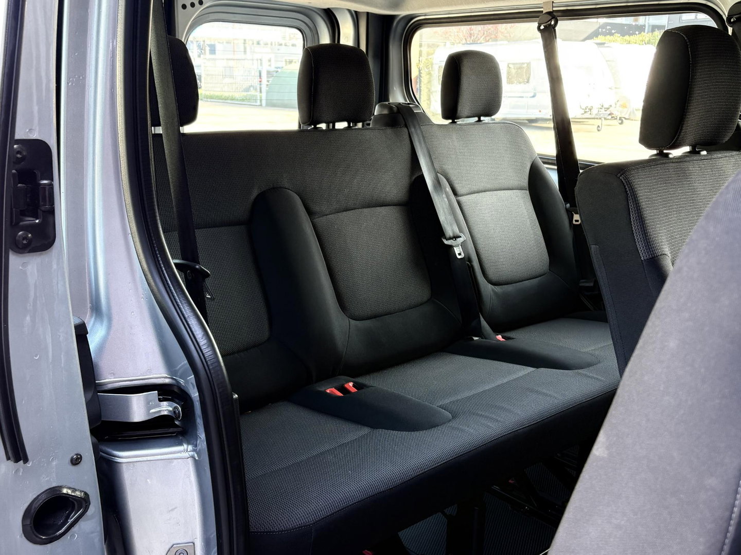 Renault Trafic Blue dCi | PERSONENBUS | INCL BTW BPM | CARPLAY | LED | CRUISE | STUURWIELBEDIENING