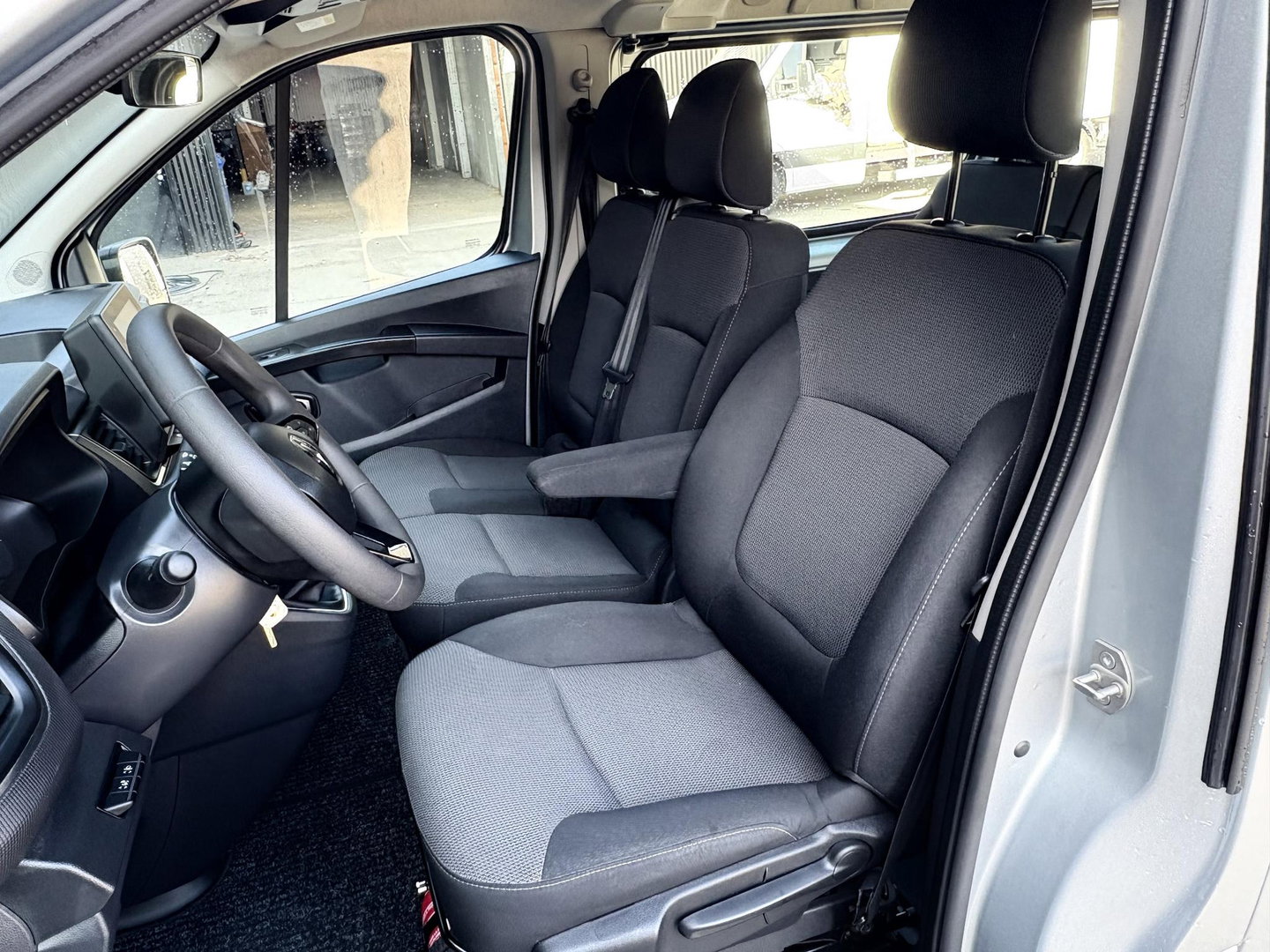 Renault Trafic Blue dCi | PERSONENBUS | INCL BTW BPM | CARPLAY | LED | CRUISE | STUURWIELBEDIENING