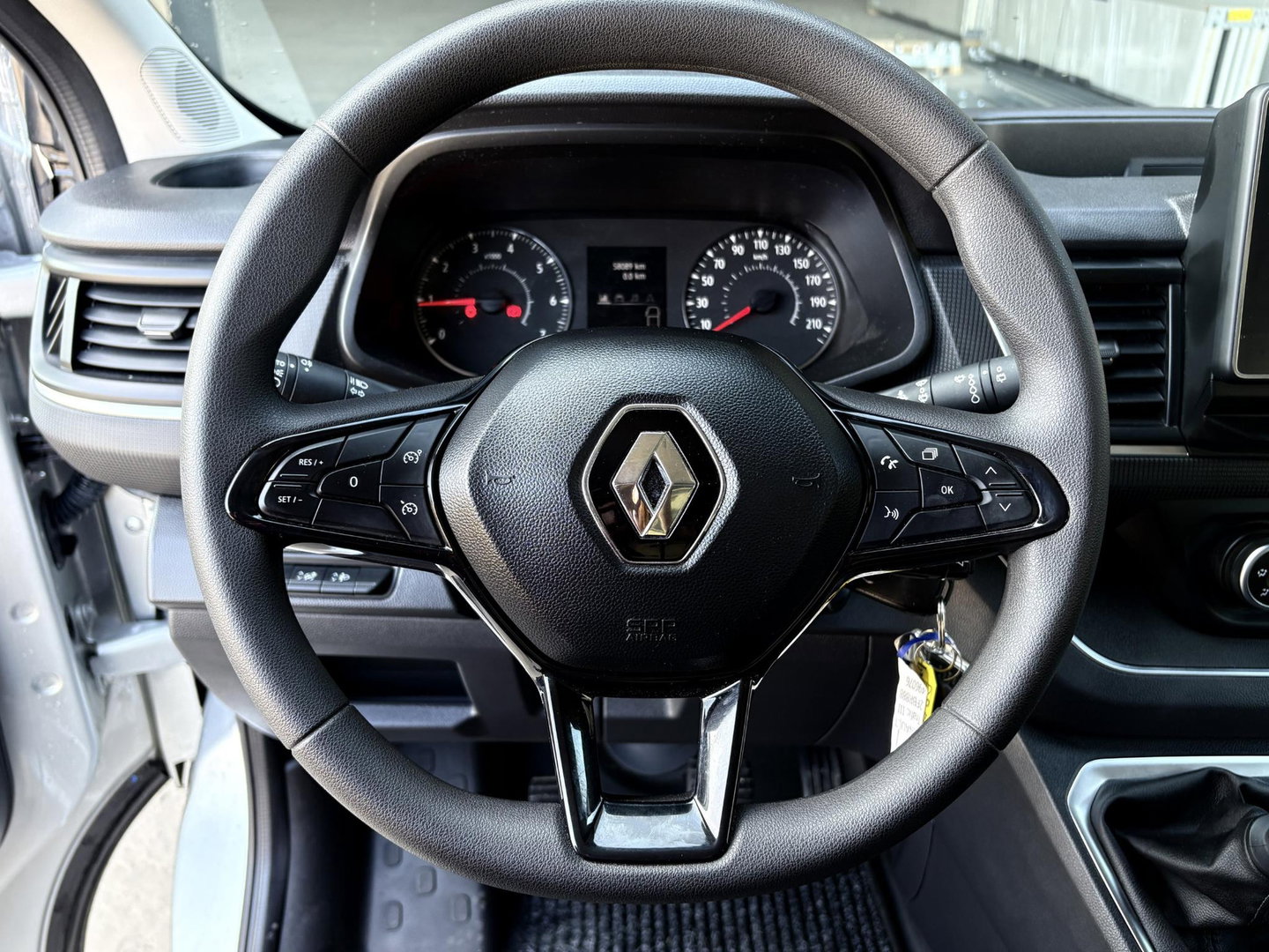 Renault Trafic Blue dCi | PERSONENBUS | INCL BTW BPM | CARPLAY | LED | CRUISE | STUURWIELBEDIENING