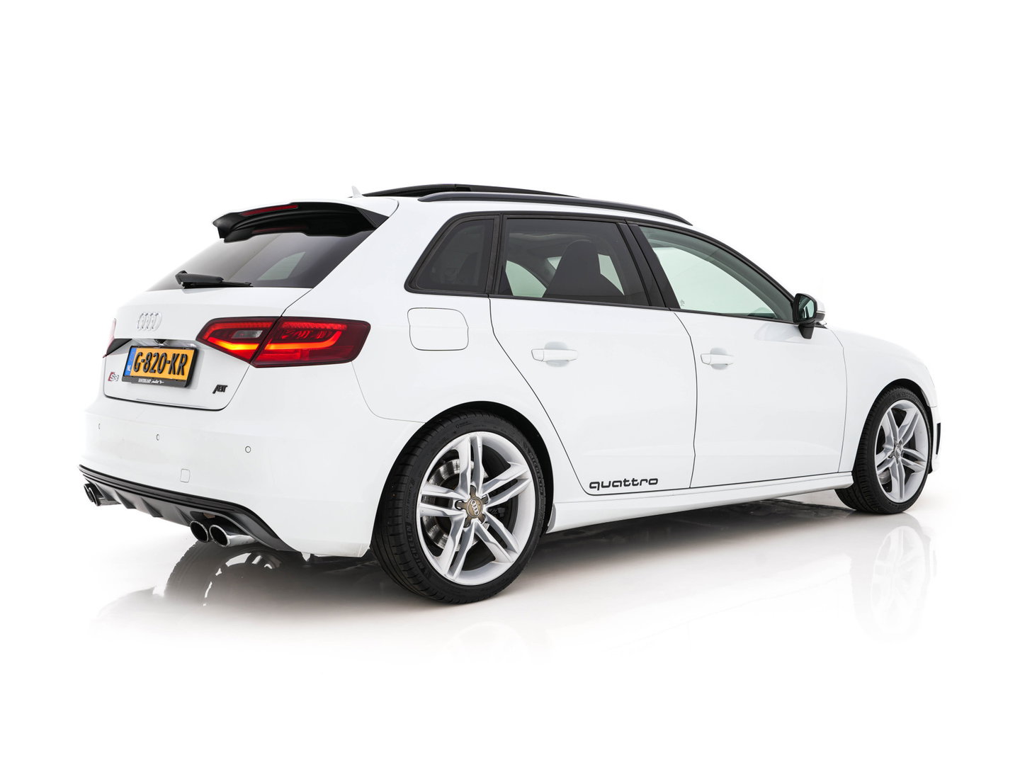 Audi S3 Sportback 2.0 TFSI Quattro Pro Line Plus Aut. *PANO | LEATHER | HEATED-SPORTSEATS | ADAPTIVE-CRUISE | FULL-LED | KEYLESS | CAMERA | NAVI-FULLMAP | PRIVACYGLASS | SHIFTPADDLES | ECC | PDC | 18''ALU*