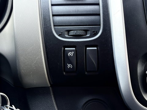 Renault Trafic 1.6 dCi 120pk Edition T29 L2H1 DC | Marge | 6-persoons | Dubbel cabine | Navigatie |