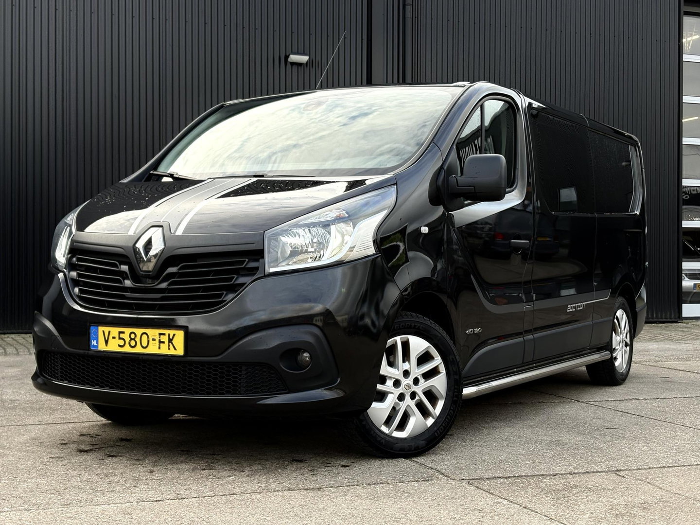 Renault Trafic 1.6 dCi 120pk Edition T29 L2H1 DC | Marge | 6-persoons | Dubbel cabine | Navigatie |