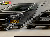 Volkswagen T-Roc - 1.5 TSI Sport 150Pk (PANORAMADAK, VIRTUAL COCKPIT, APPLE CARPLAY, LEDER, SPORTSTOELEN, GETINT GLAS, ADAPTIVE CRUISE, LED KOPLAMPEN, NIEUWSTAAT)