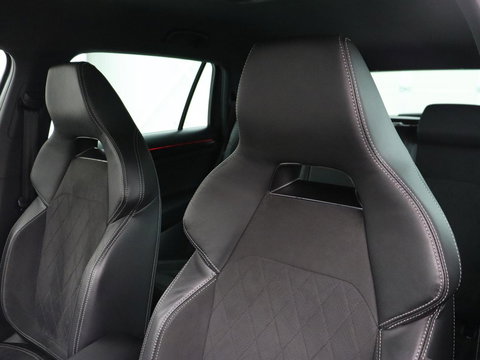 Škoda Kodiaq 1.5 TSI Sportline Business 7 Persoons | Stoelverwarming | Adaptive cruise | Alcantara | Matrix LED | Carplay | Keyless | Camera | Virtual Cockpit | Side Assist | Sfeerverlichting | Navigatie