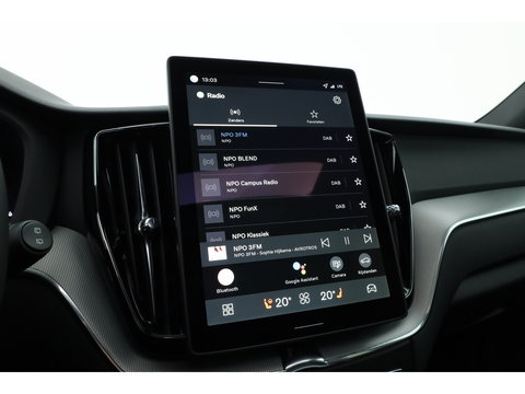 Volvo XC60 2.0 T8 Plug-in hybrid AWD Plus Black Edition | Pano | Head up | 360 Camera | Blis | Acc | H&K Audio | Mem stoelen |