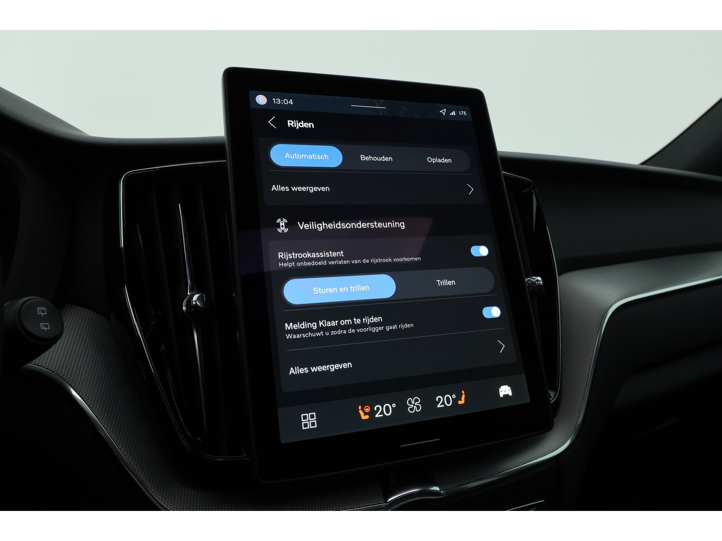 Volvo XC60 2.0 T8 Plug-in hybrid AWD Plus Black Edition | Pano | Head up | 360 Camera | Blis | Acc | H&K Audio | Mem stoelen |